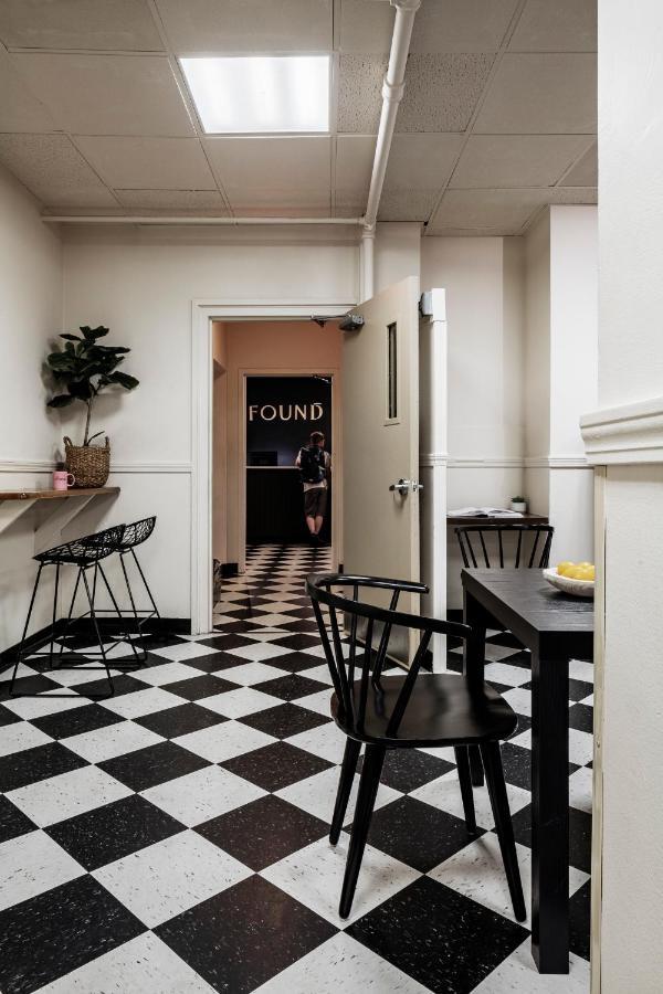Boston Fenway Inn By Found מראה חיצוני תמונה